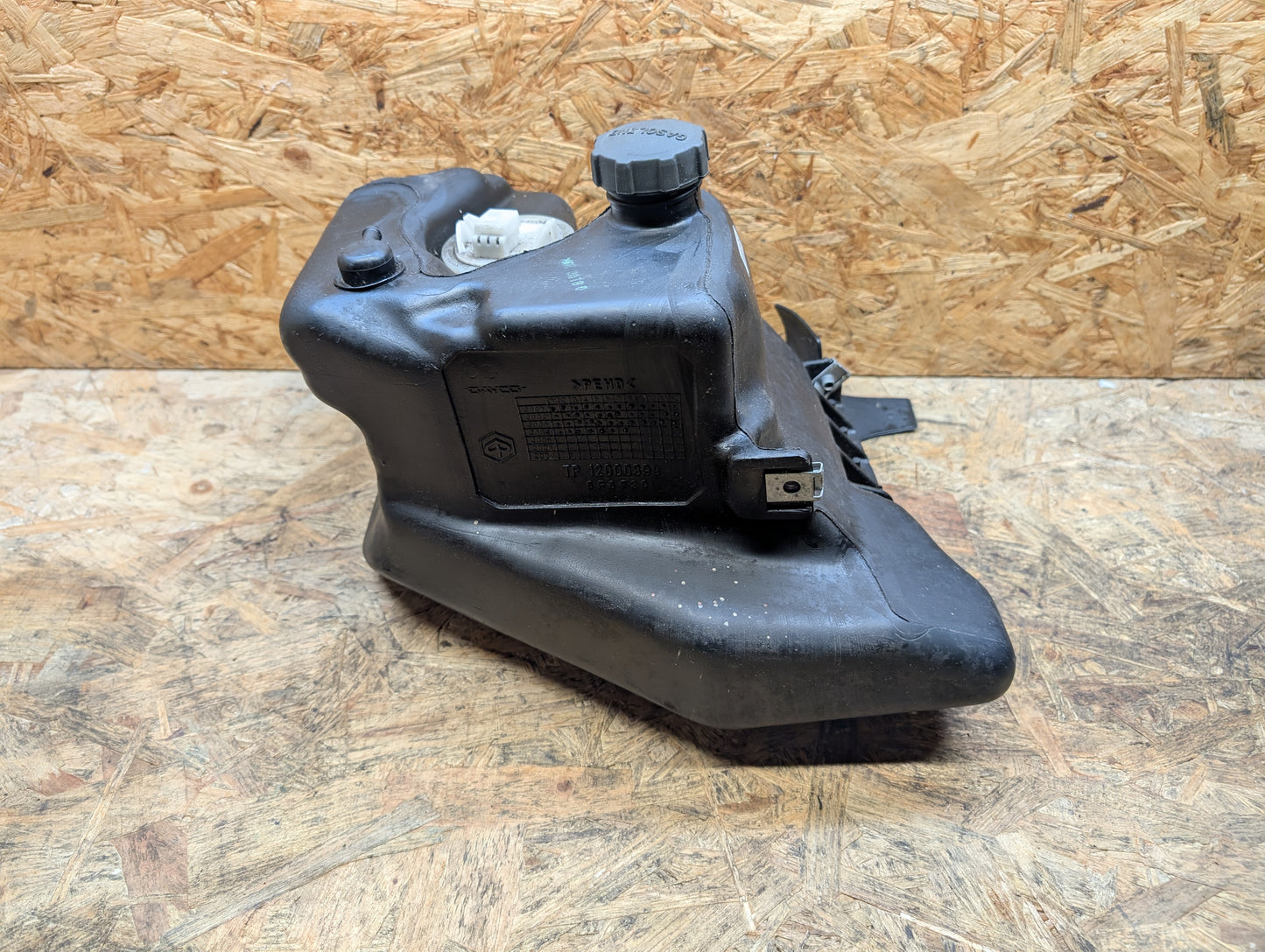 Piaggio NRG MC3 Benzintank