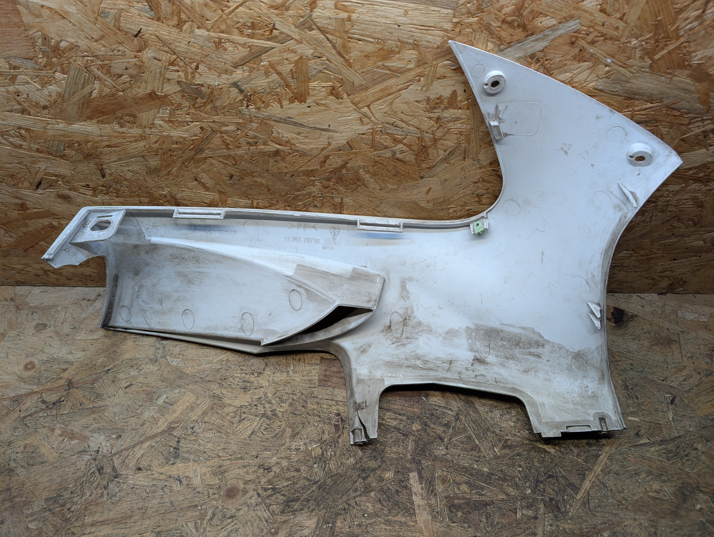 Peugeot Jetforce C-tech Unterboden Links