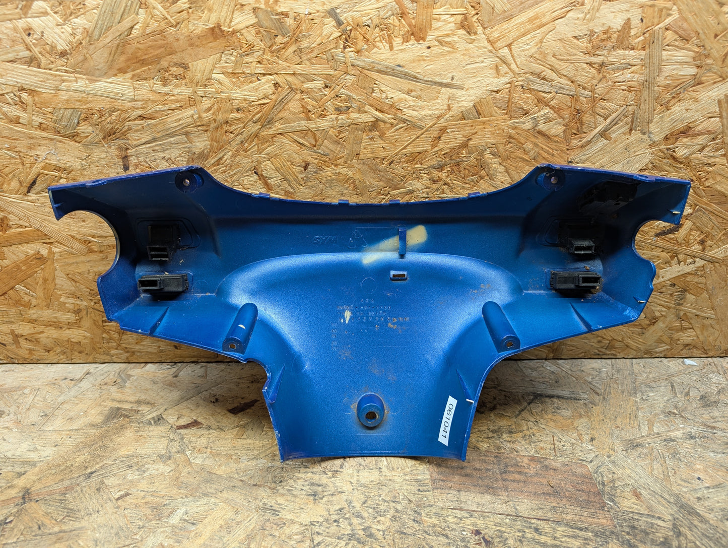 Sym Shark 125 Tachoverkleidung