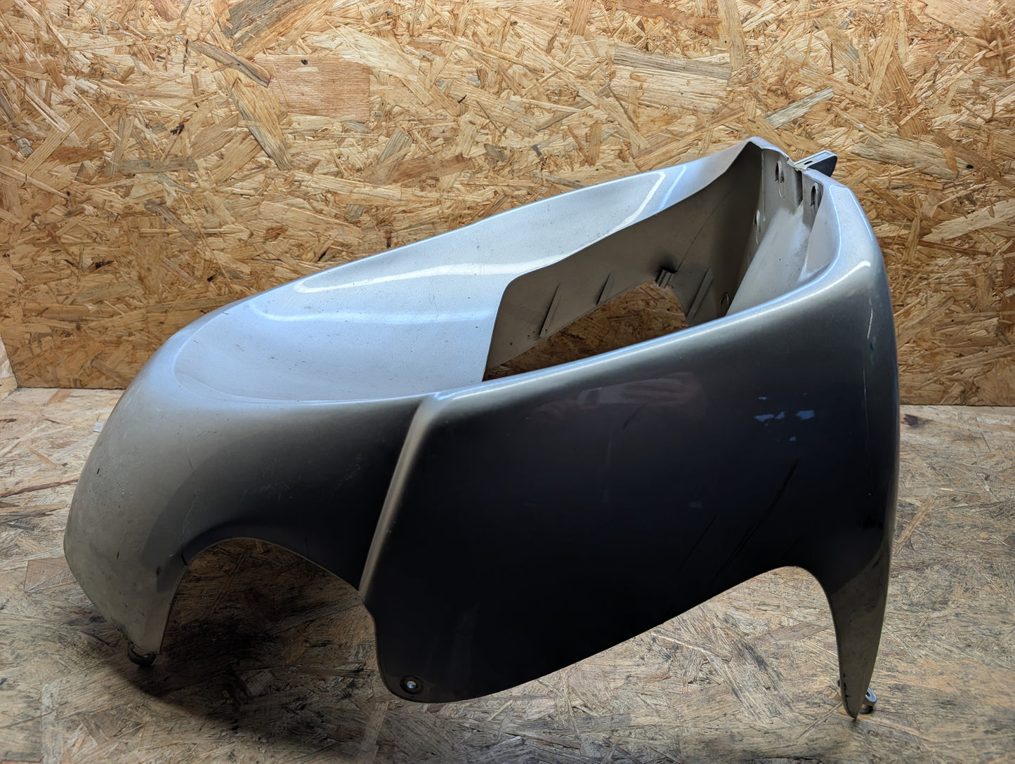 Sym Shark 125 Unterfront