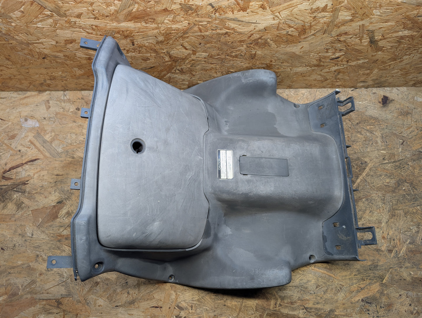Sym Shark 125 Beinschild