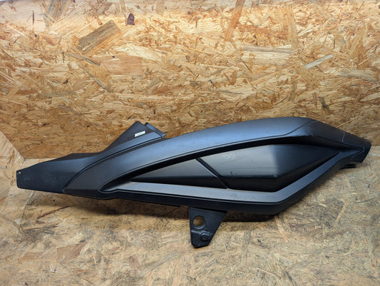 Benelli Quattro Nove 49x Heckverkleidung Links