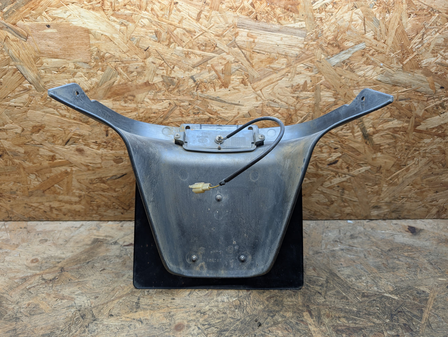 Piaggio X9 125 Kennzeichenhalterung