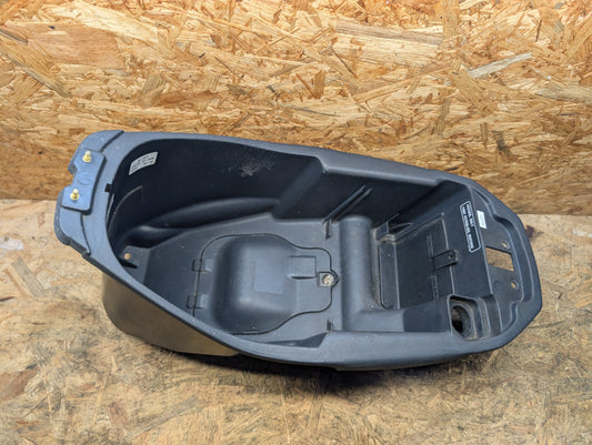 Honda Bali Helmfach