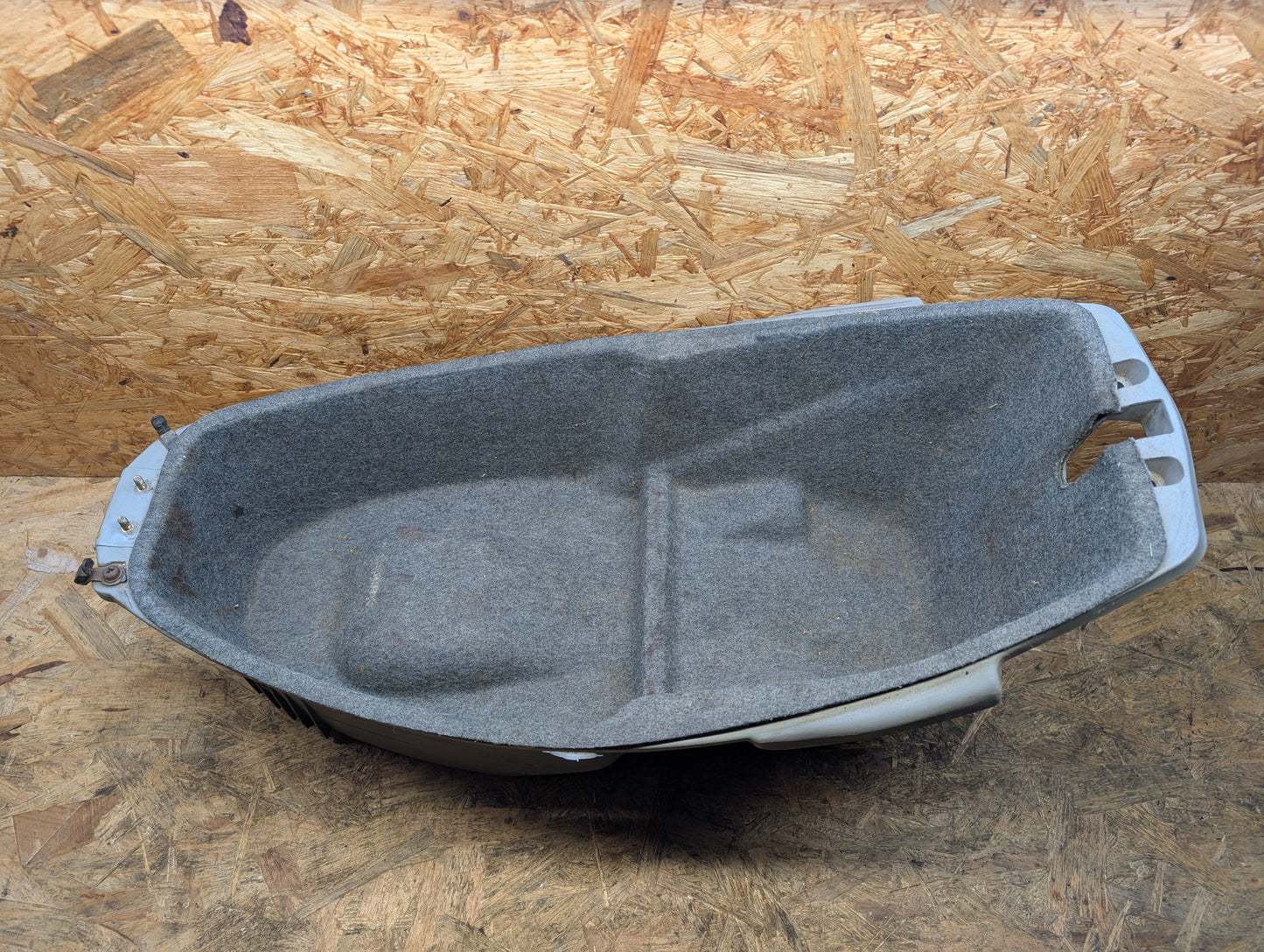 Kymco Spacer 125 Helmfach