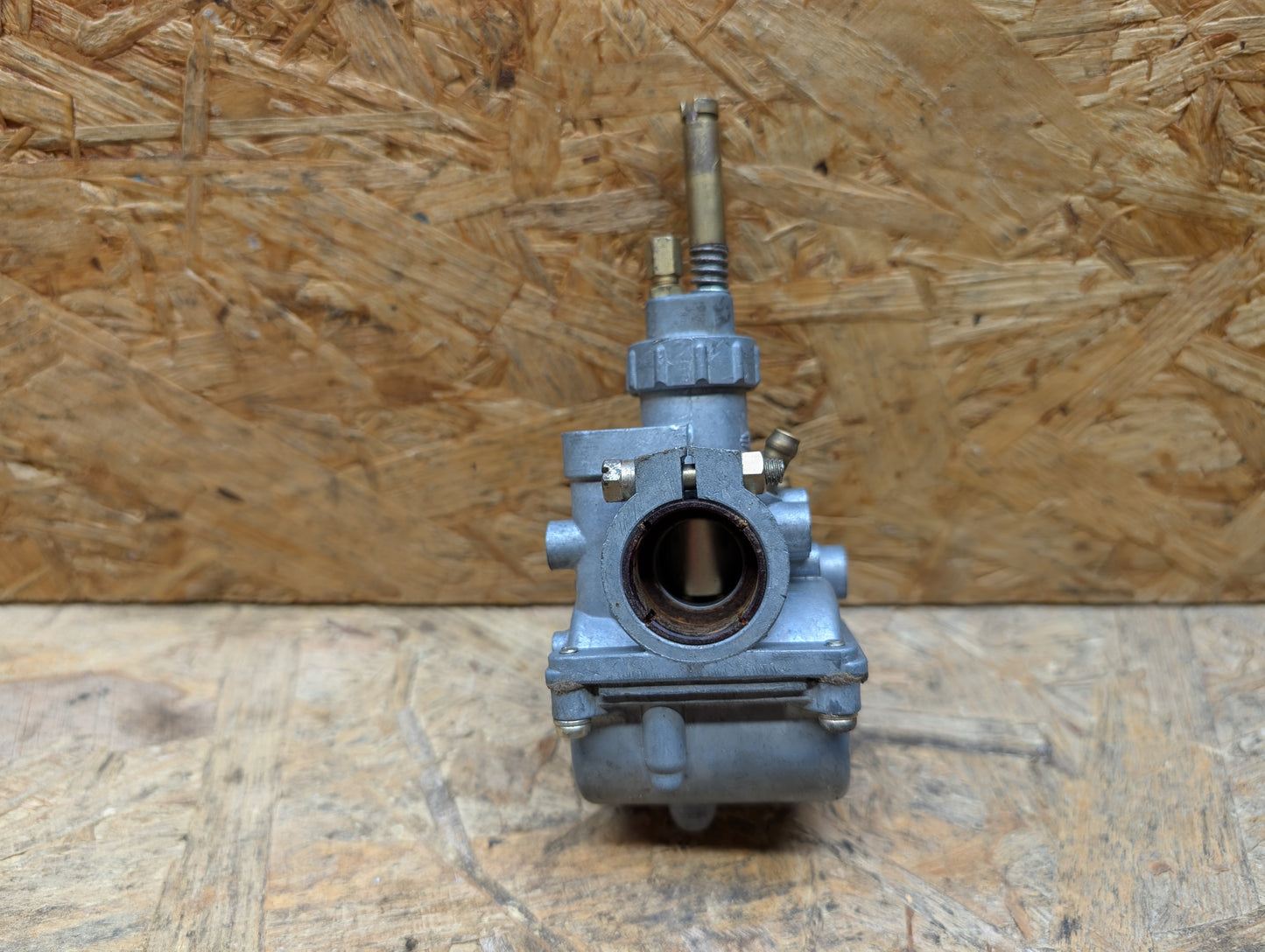Mikuni Vergaser