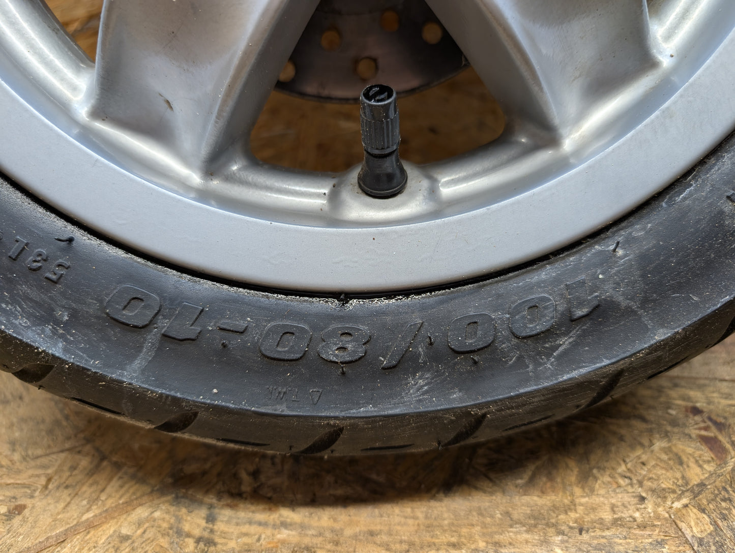 Piaggio Zip 2 Vorderreifen
