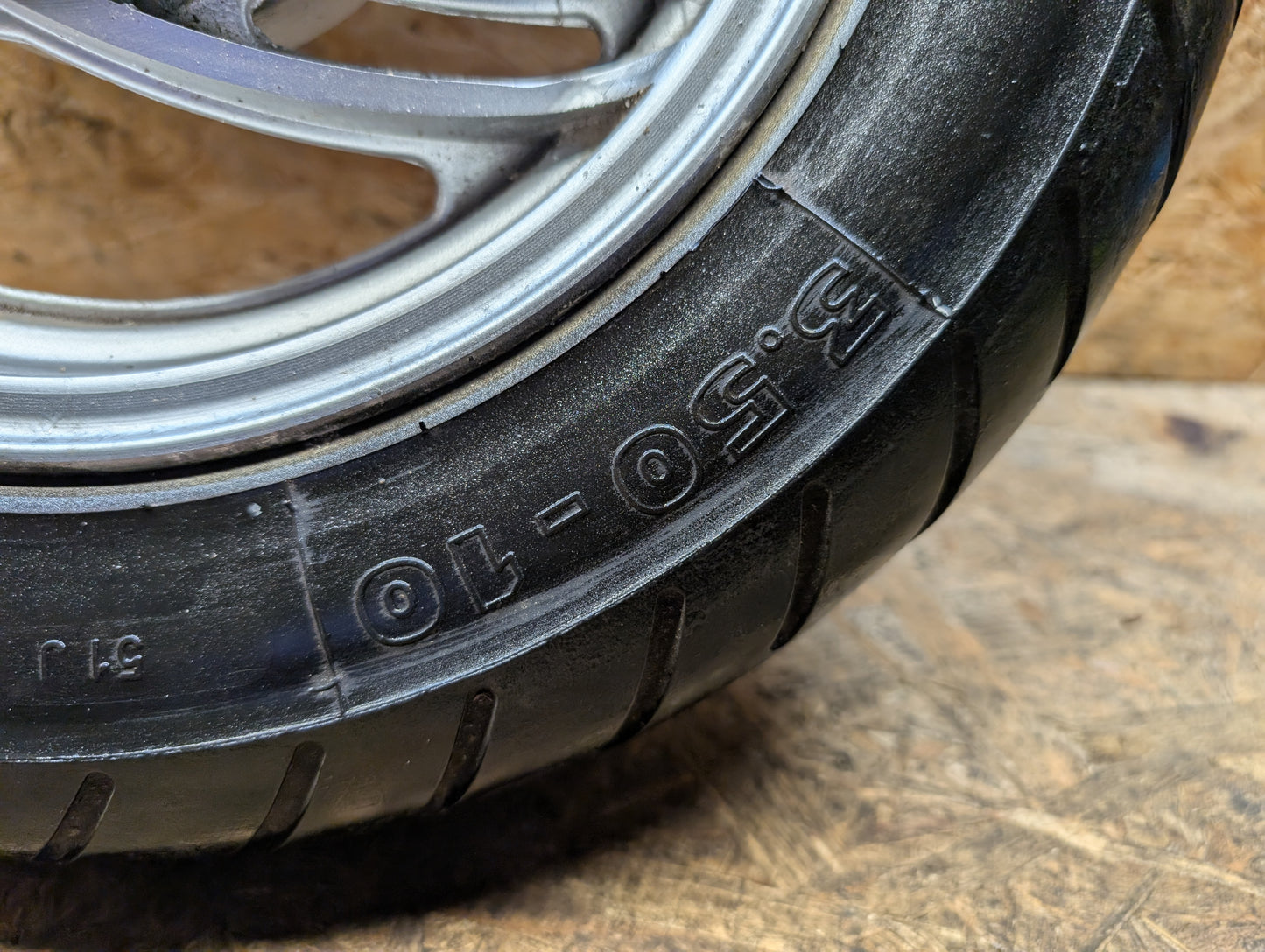 Rex RS 450 Hinterreifen