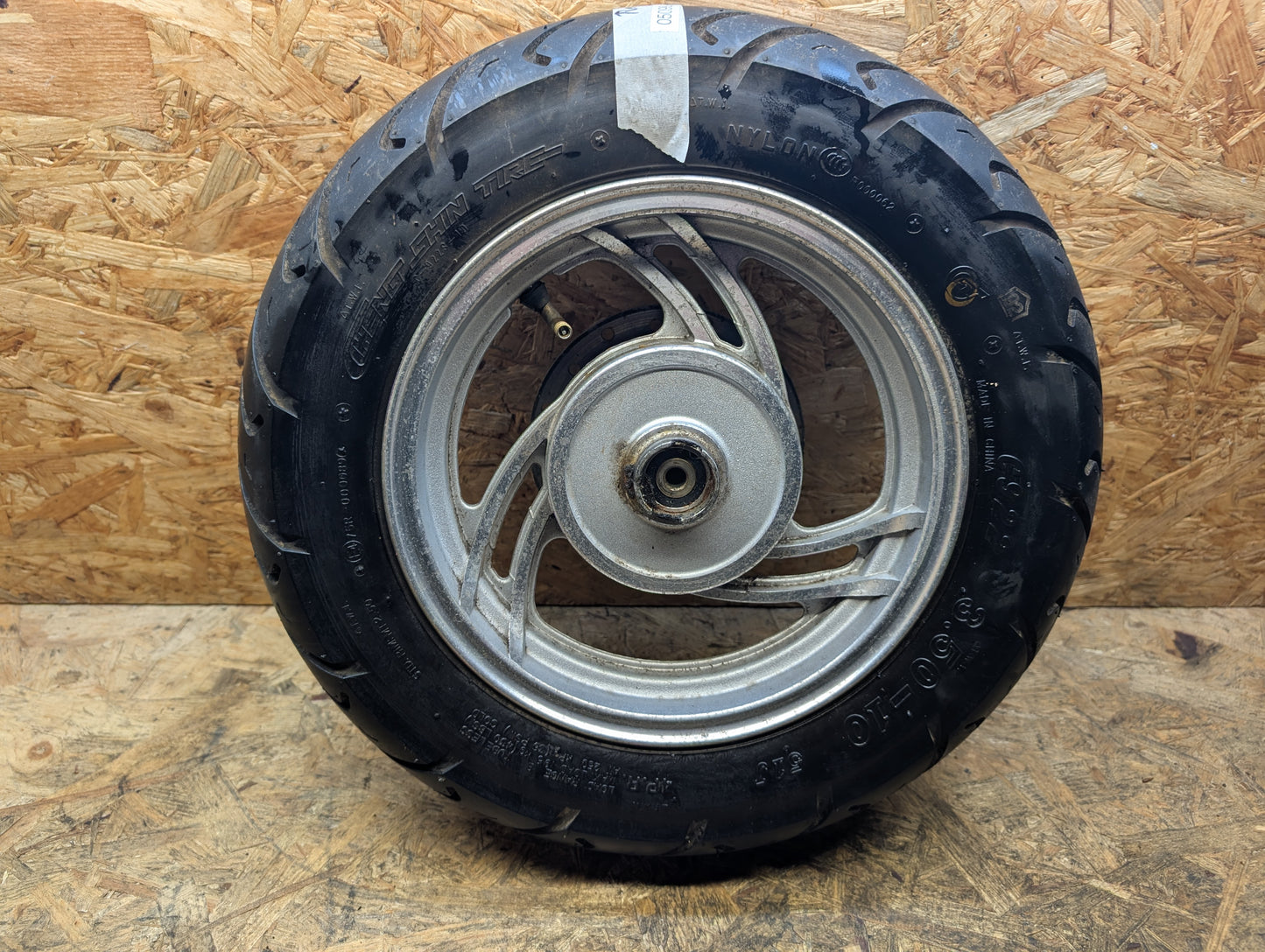Rex RS 450 Vorderreifen
