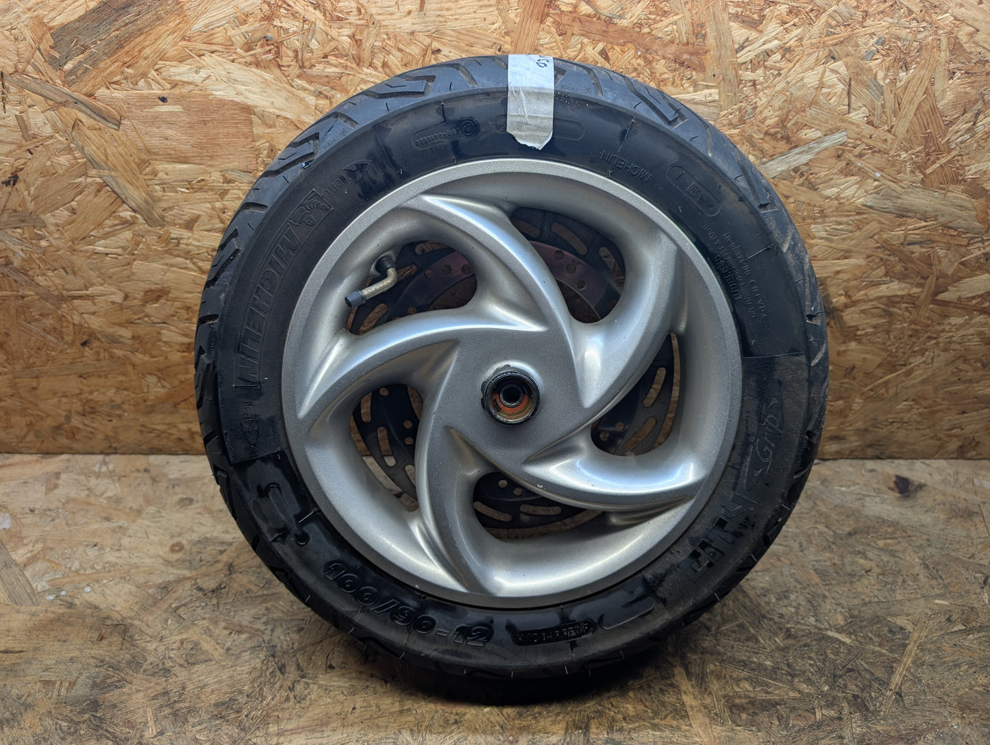 Sym Shark 125 Vorderreifen