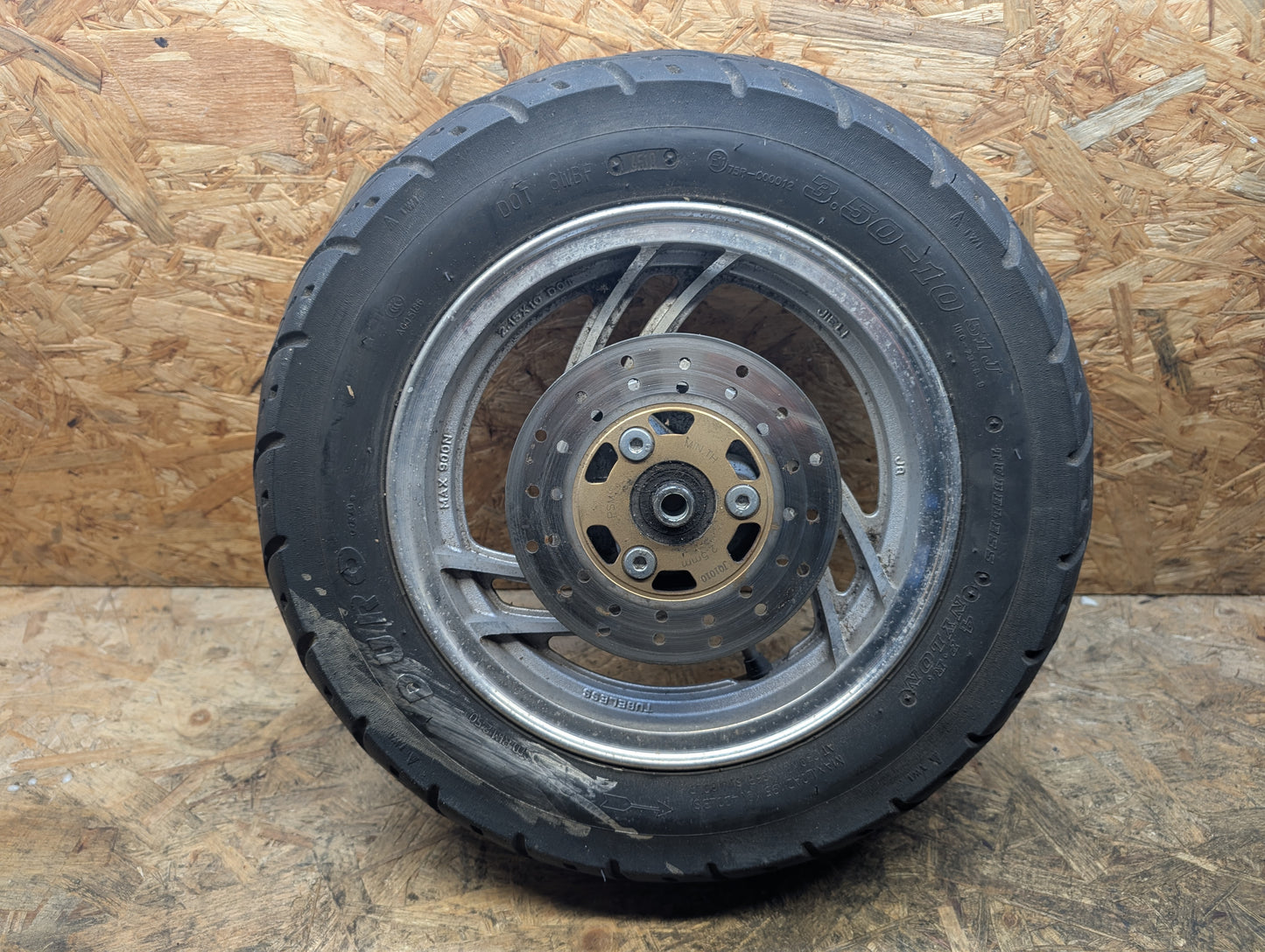 Rex RS 450 Vorderreifen