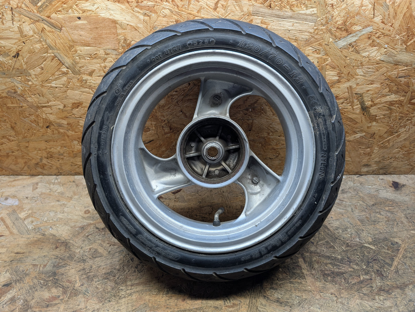 Kymco ZX Hinterreifen
