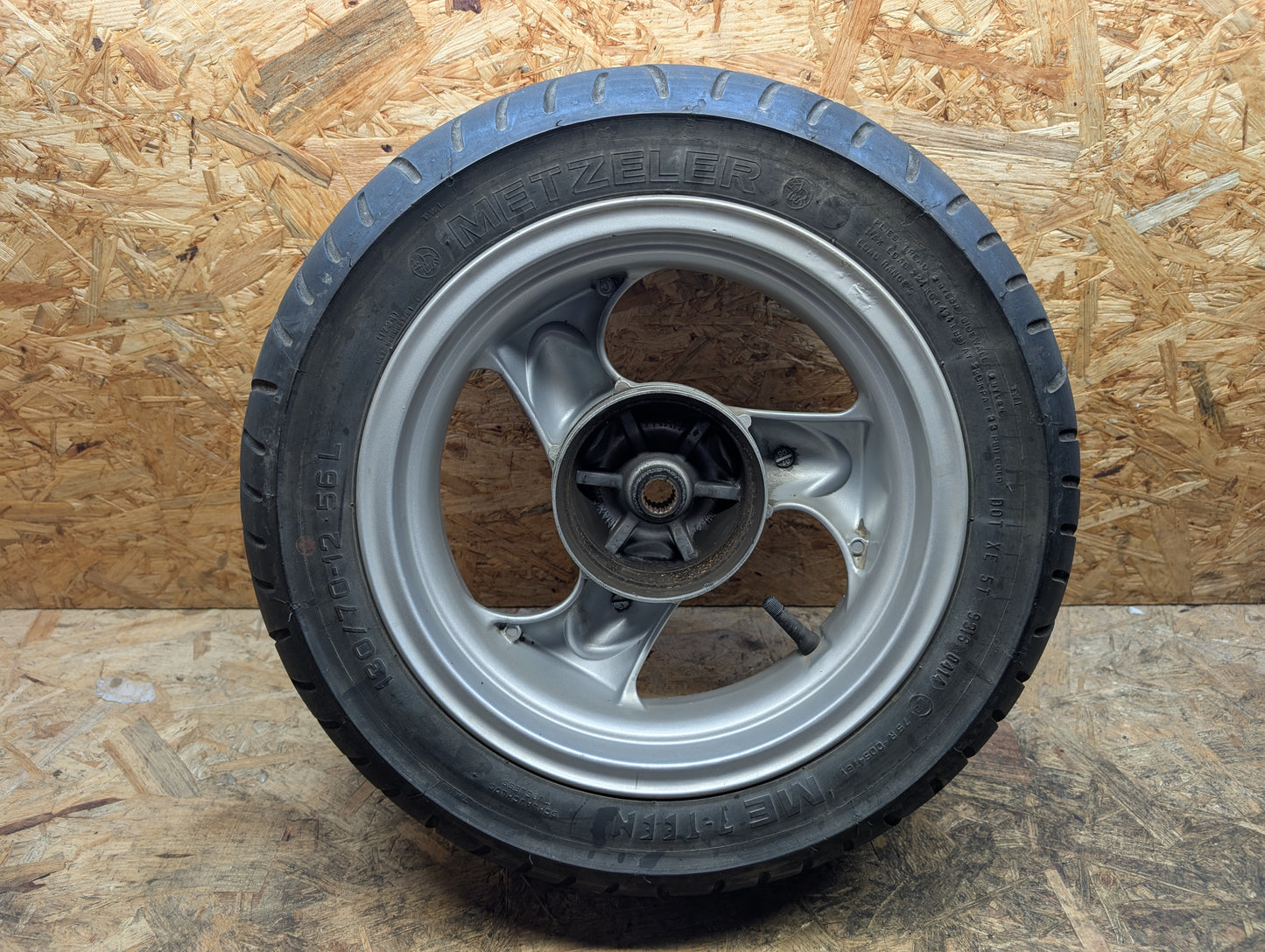 Kymco Spacer 125 Hinterreifen