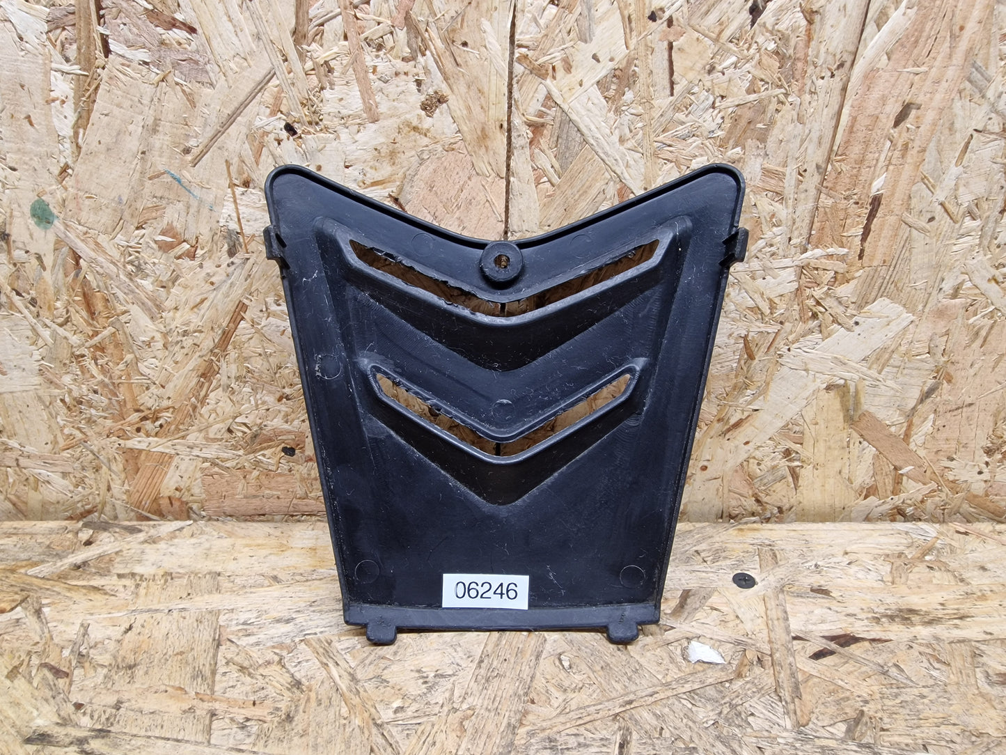 Nova Motors F35 Wartungsklappe