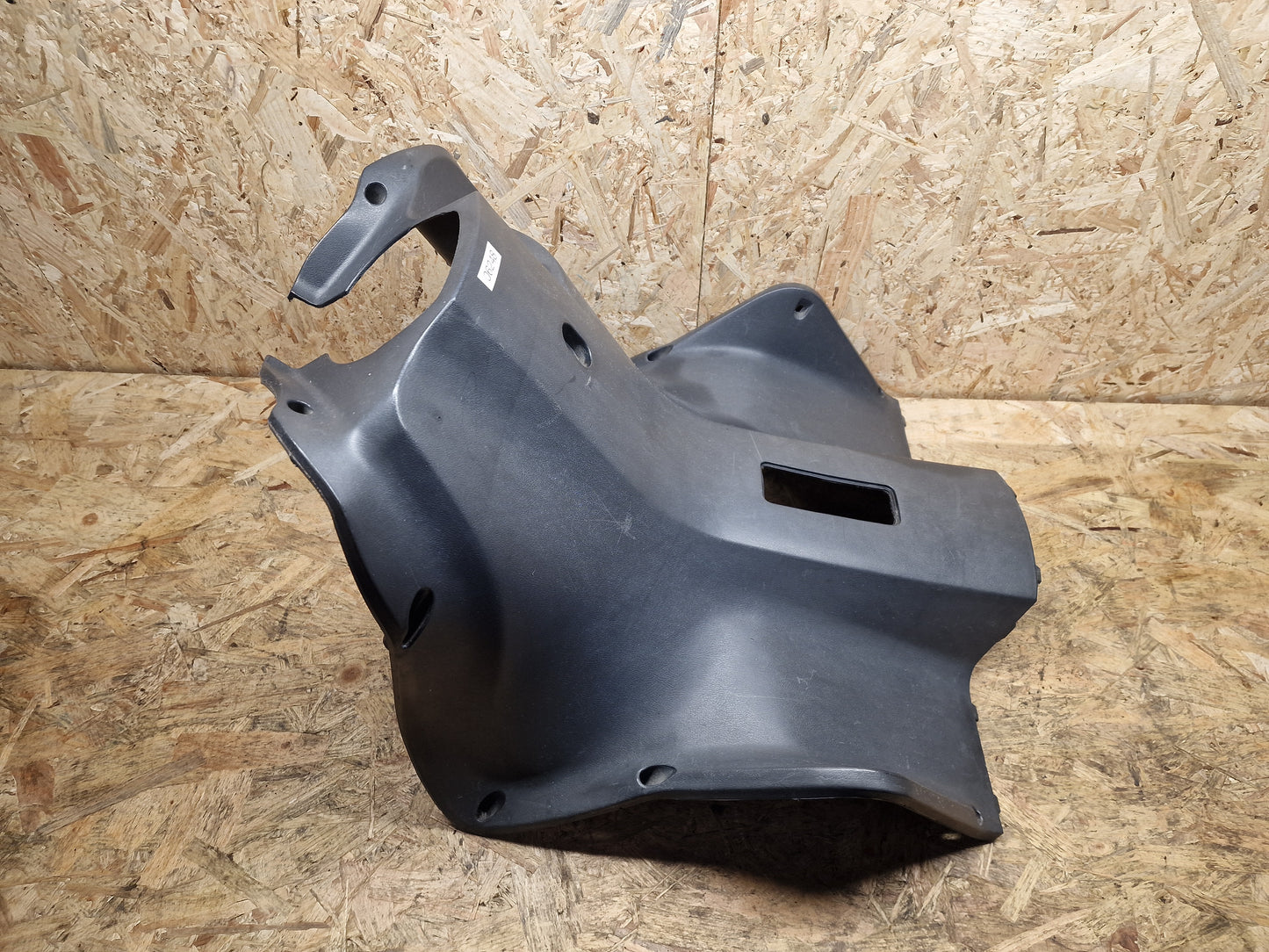 Nova Motors F35 Beinschild