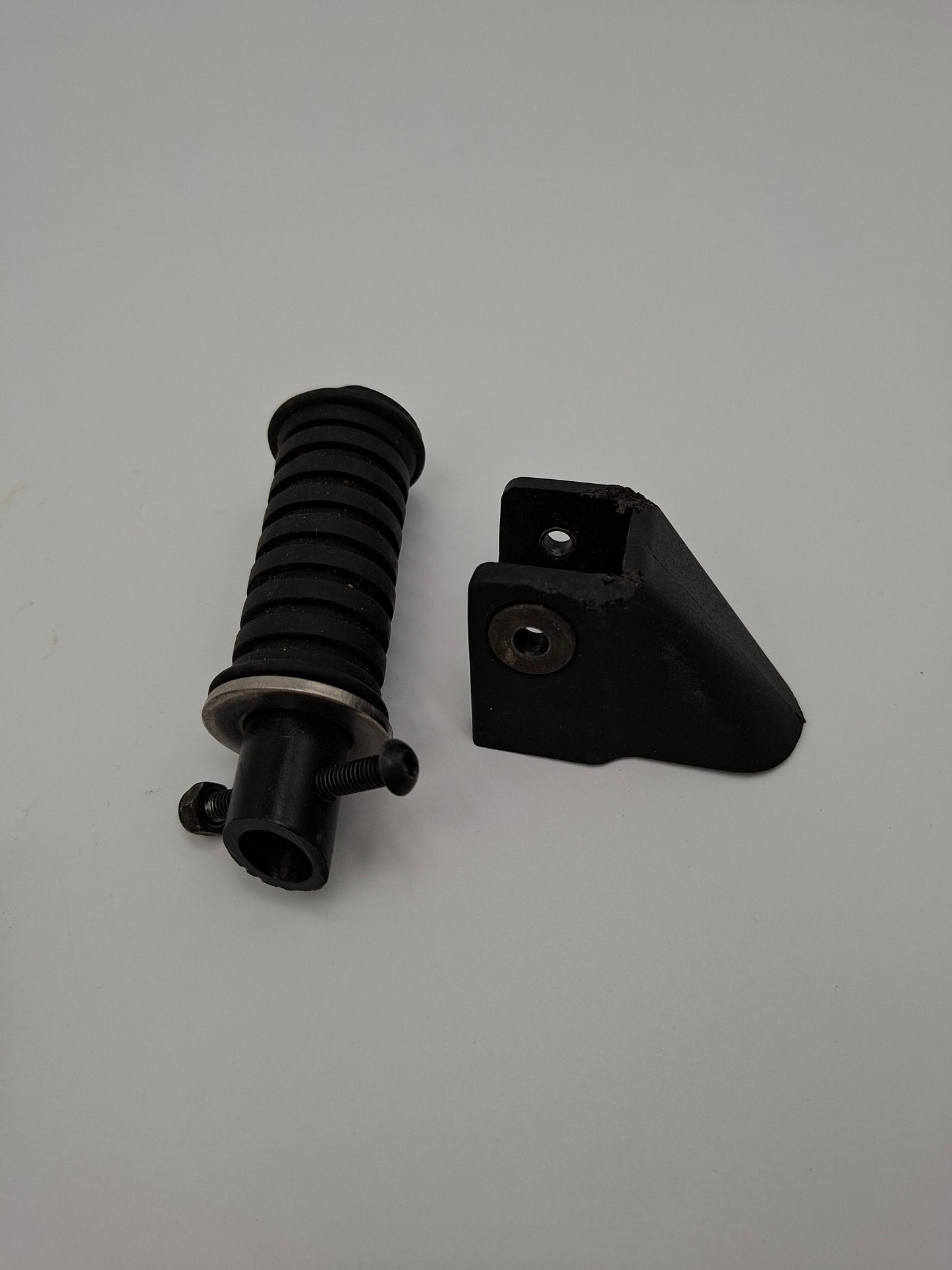 Aprilia Amico Fußrasten