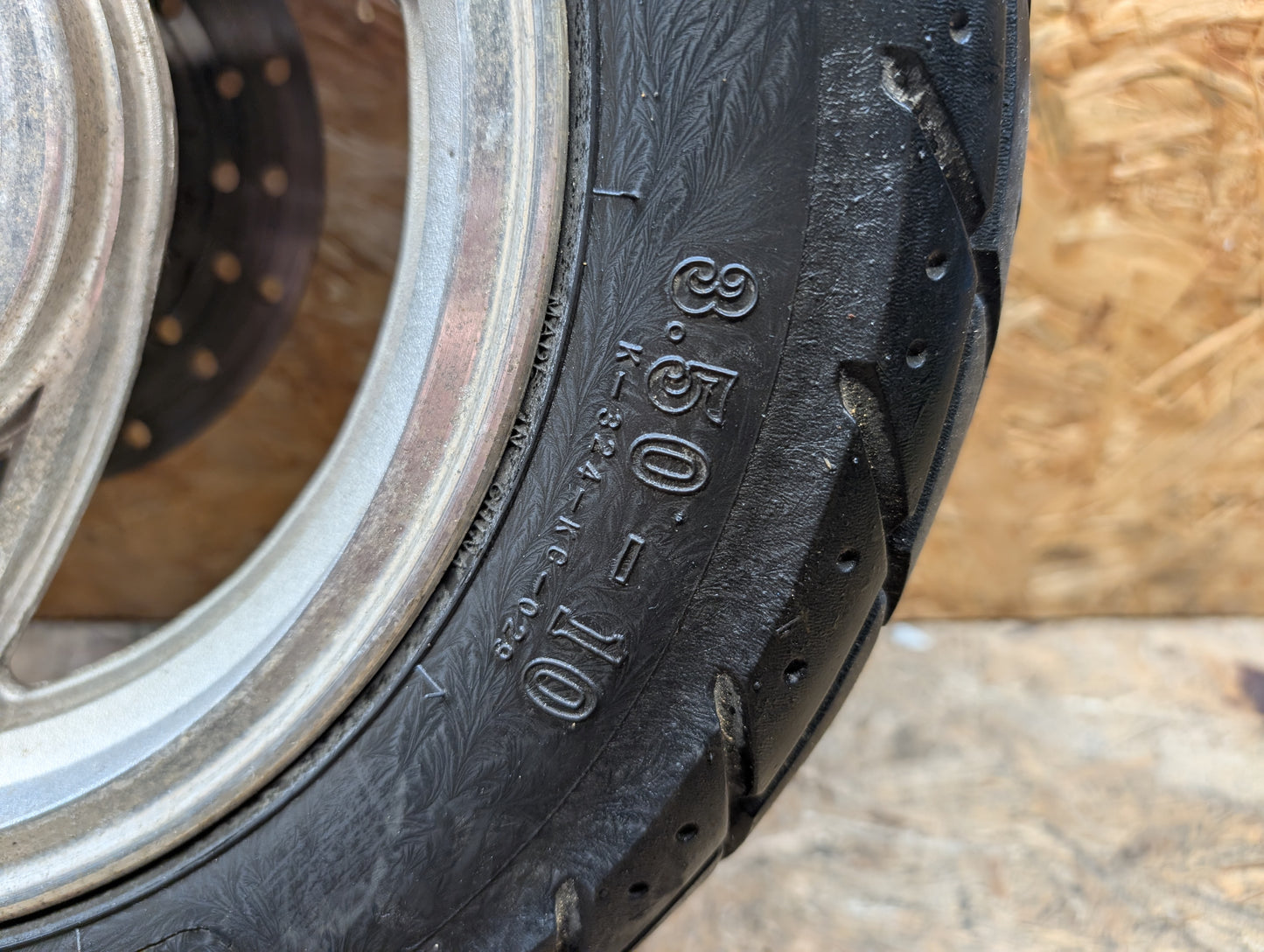 Rex RS 450 Vorderreifen