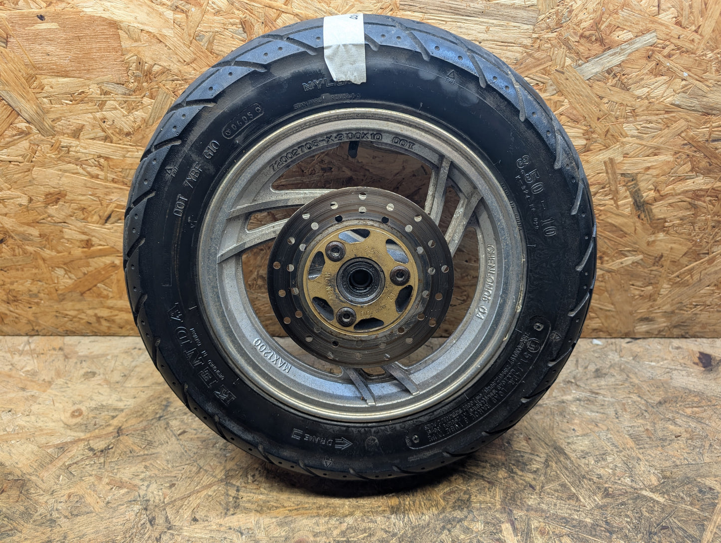 Rex RS 450 Vorderreifen